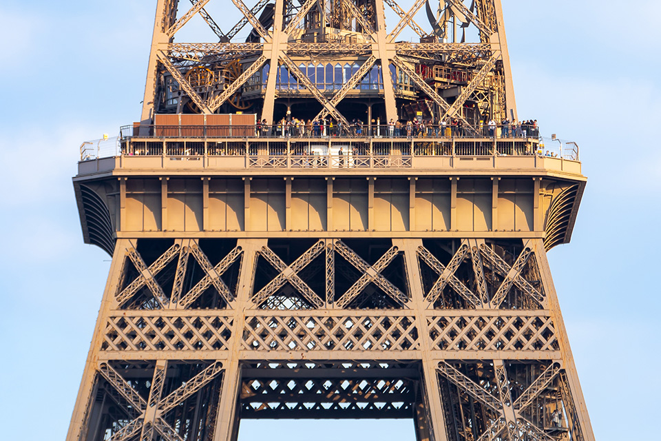 Guide de visite OFFICIEL de la tour Eiffel pour votre mobile